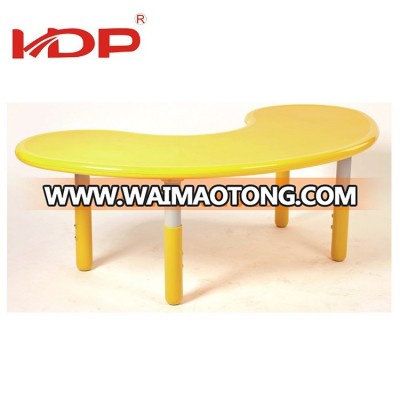 Customized Design Anti-crack Table And Chair crescent children table chair