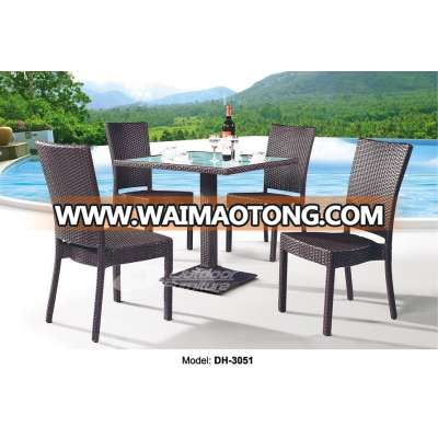 Rattan outdoor dining table and chairs (DH-3051)